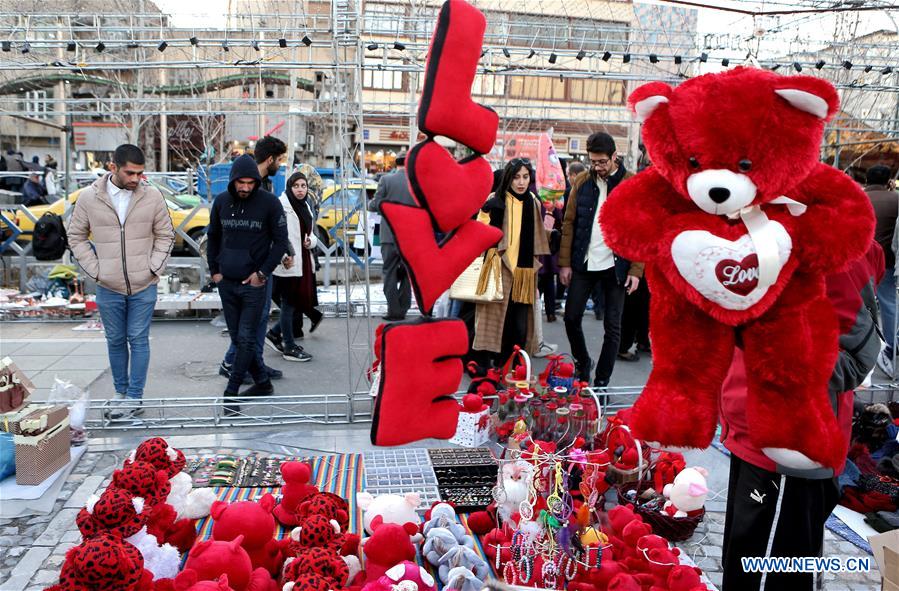 IRAN-TEHRAN-VALENTINE'S DAY