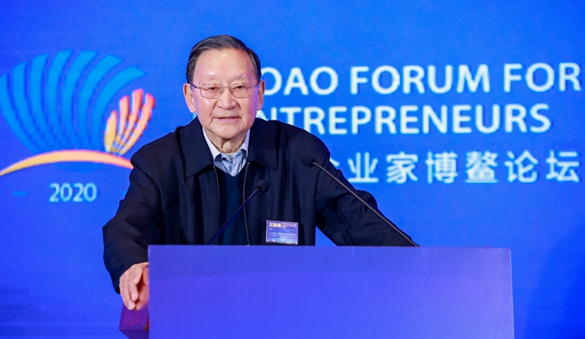 中國科學院院士，國際歐亞科學院院士，中國地源熱泵產業聯盟名譽理事長汪集暘演講