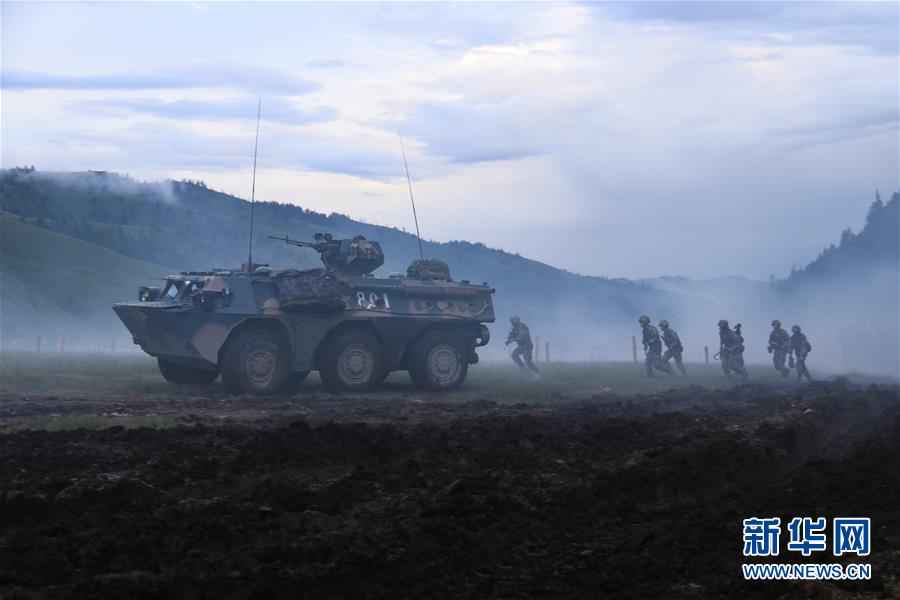 (圖文互動)(4)永遠(yuǎn)的英雄連——第83集團(tuán)軍某旅“紅一連”弘揚(yáng)抗戰(zhàn)精神練兵備戰(zhàn)記事