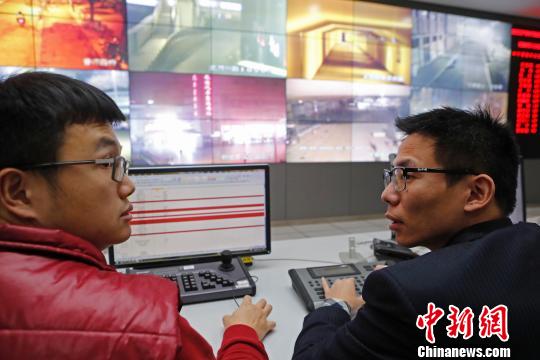 寒潮來襲上海加大對流浪、乞討等人員救助力度