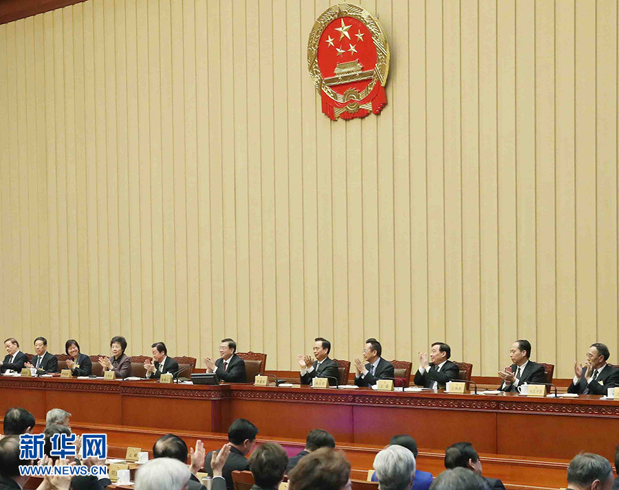 2月24日，全國人大常委會委員長張德江在北京主持十二屆全國人大常委會第三十三次會議閉幕會。在會議完成各項表決事項后，張德江發表講話。新華社記者 劉衛兵 攝