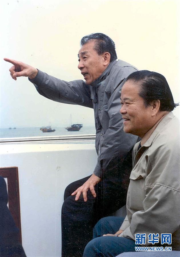 （新華全媒頭條&middot;圖文互動）（3）在時代大潮中書寫時代傳奇&mdash;&mdash;致敬百名改革先鋒 