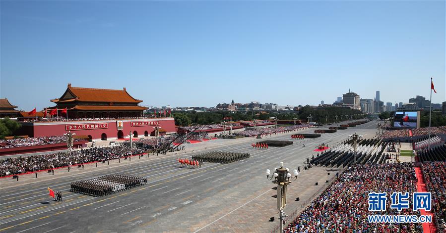 （新華全媒頭條&middot;強軍思想引領新征程&middot;圖文互動）（1）那一刻，我們光榮接受檢閱