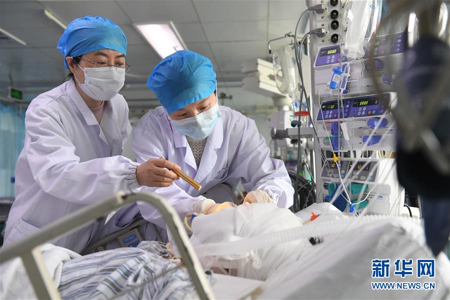 （新華全媒頭條&middot;響水化工廠爆炸事故&middot;圖文互動）（2）為了617個生命的賽跑&mdash;&mdash;江蘇響水爆炸事故傷員救治一線實錄