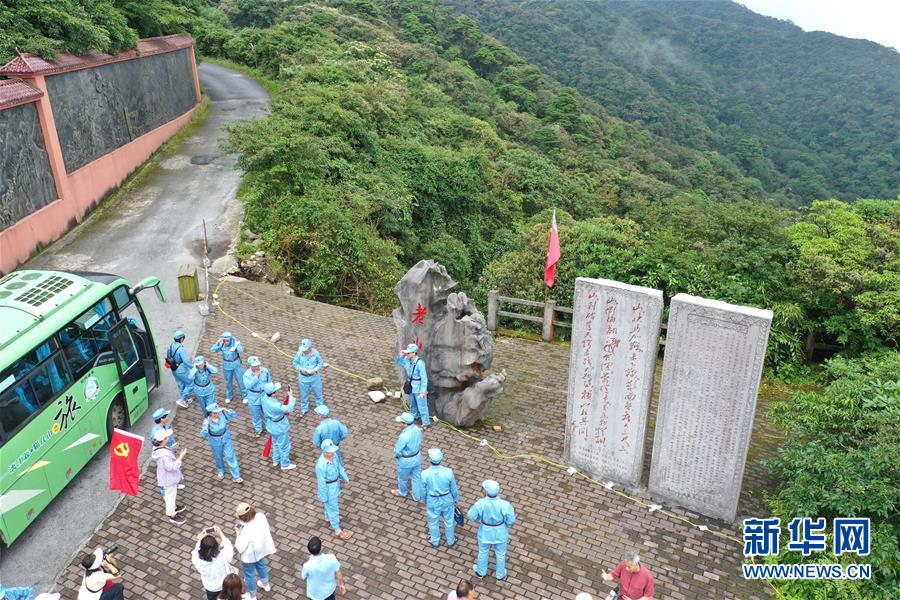 （壯麗70年&middot;奮斗新時代&mdash;&mdash;記者再走長征路&middot;圖文互動）（3）沒有紅軍逾越不了的山河