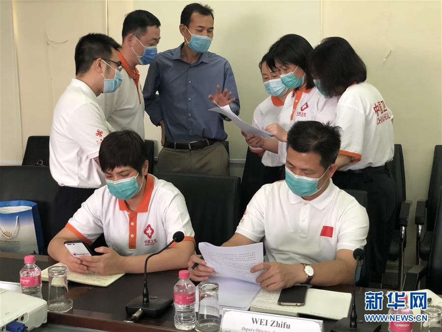 （國際疫情&middot;圖文互動）（7）&ldquo;工作忙碌又細致，經驗豐富又專業&rdquo;&mdash;&mdash;一名柬埔寨青年眼中的中國援柬抗疫醫療專家組