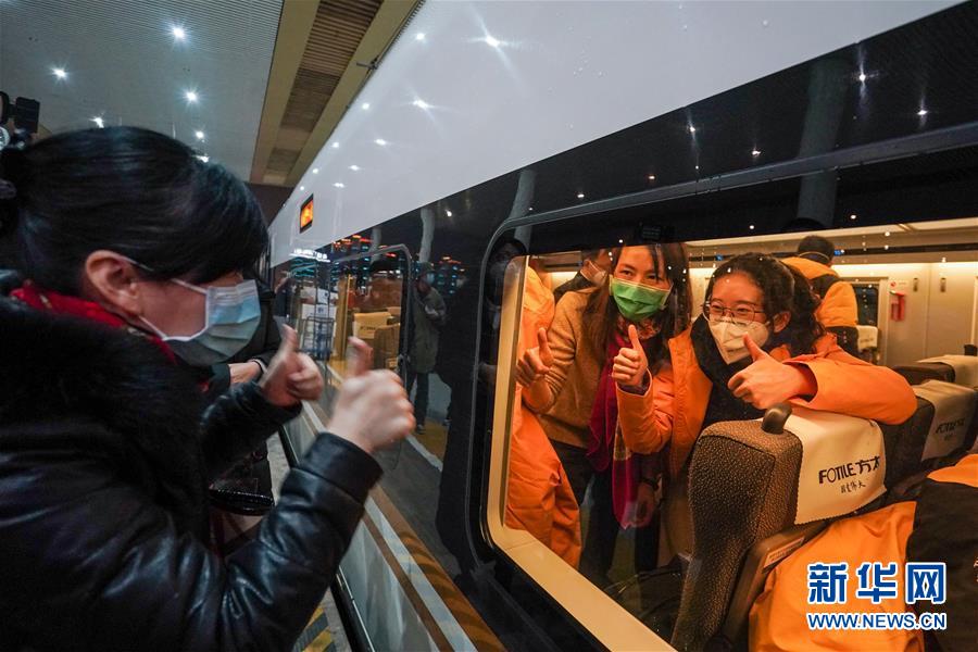 （新華全媒頭條&middot;圖文互動）（2）上下同心，守望相助&mdash;&mdash;中國抗疫眾志成城的生動實踐