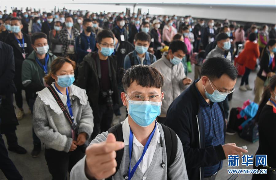 （新華全媒頭條&middot;圖文互動）（15）上下同心，守望相助&mdash;&mdash;中國抗疫眾志成城的生動實踐