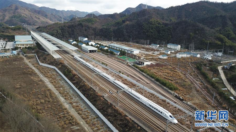 （新華全媒頭條&middot;圖文互動）（3）紅土地上的&ldquo;綠色減貧&rdquo;決戰(zhàn)&mdash;&mdash;大別山&ldquo;將軍縣&rdquo;金寨脫貧紀(jì)實