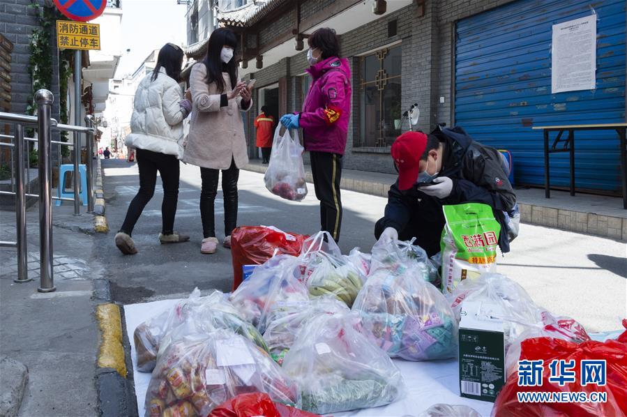 （新華全媒頭條&middot;圖文互動）（10）鐘華論：在民族復興的歷史豐碑上&mdash;&mdash;2020中國抗疫記