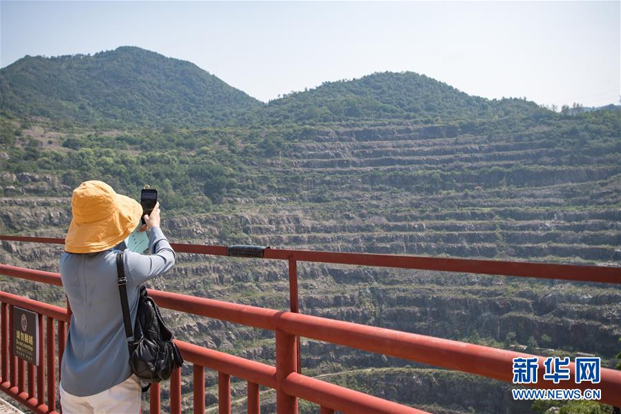 （走向我們的小康生活&middot;圖文互動）（2）游客來了，小康近了&mdash;&mdash;生態旅游引領湖北山區蝶變二三事