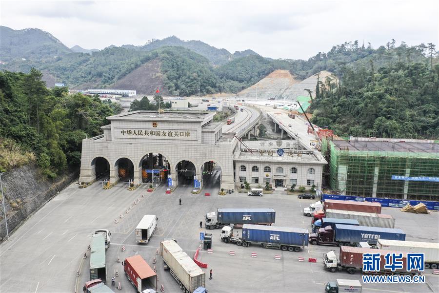 （新華全媒頭條&middot;圖文互動）（7）暢通雙循環(huán) 共享大市場&mdash;&mdash;從東博會看中國新發(fā)展格局