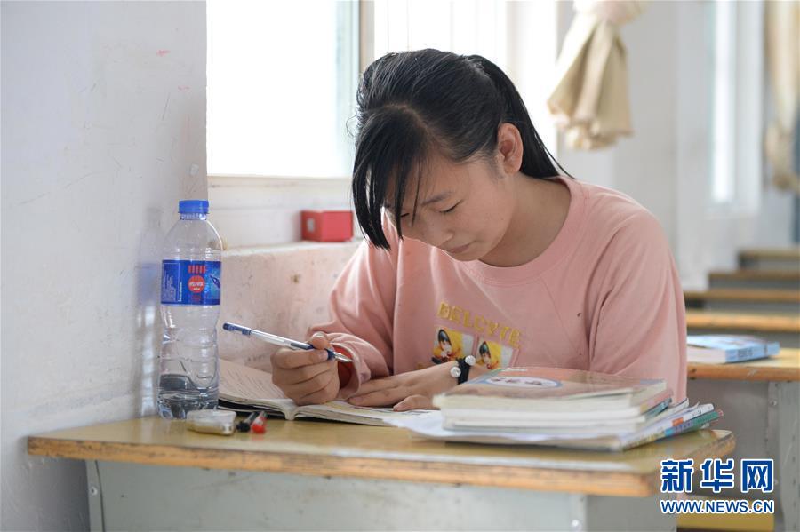 （在習近平新時代中國特色社會主義思想指引下&mdash;&mdash;新時代新作為新篇章&middot;習近平總書記關切事&middot;圖文互動）（2）戰洪魔　保安全&mdash;&mdash;近期防汛救災熱點觀察