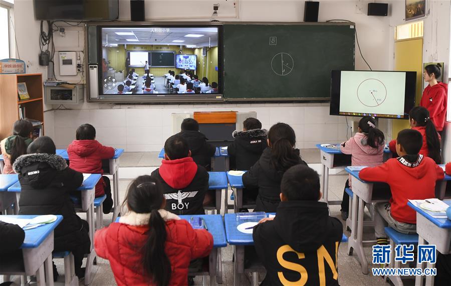 （習近平的小康故事&middot;新華視界&middot;圖文互動）（3）&ldquo;讓每個人都有人生出彩的機會&rdquo;&mdash;&mdash;習近平和人民教育的故事