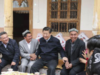 習近平新疆考察紀實:民族團結是發展進步的基石